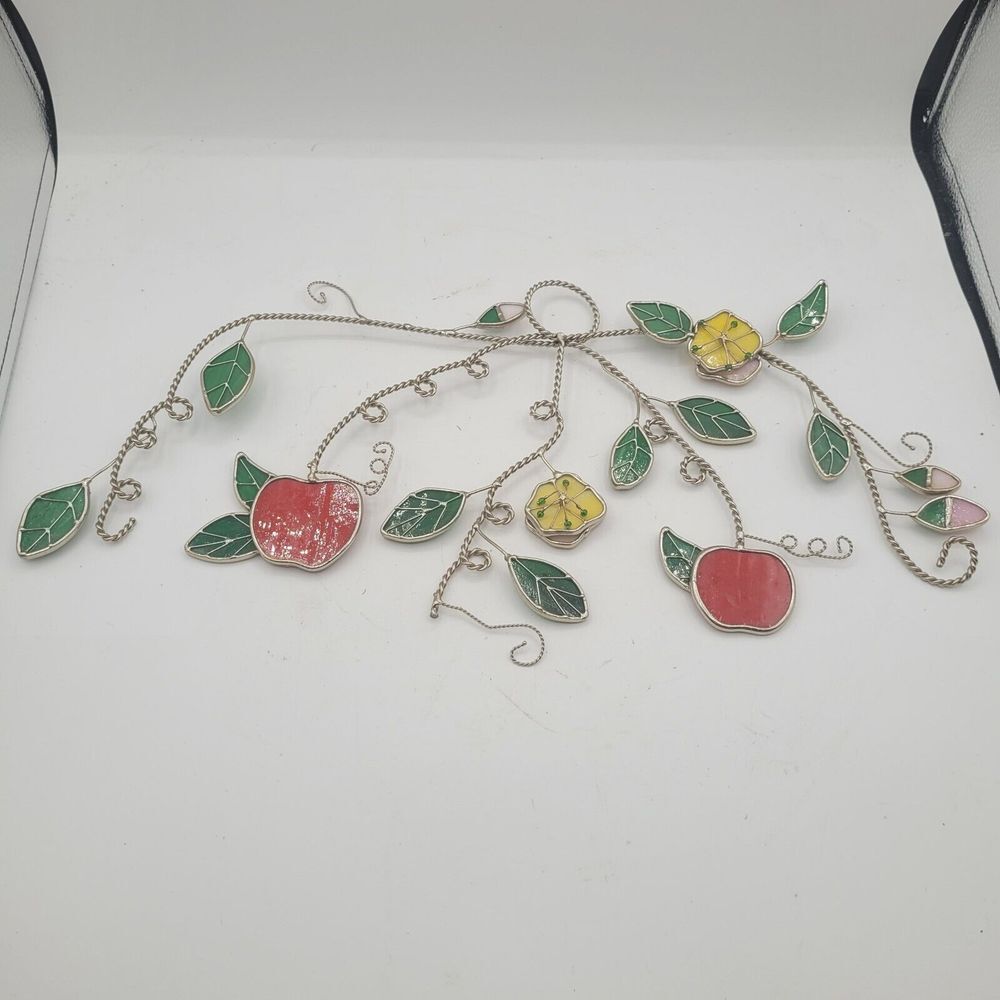 Hanging Metal Twisted Wire Frame Fruit Stained Glass Leaf Accents Handmade‎